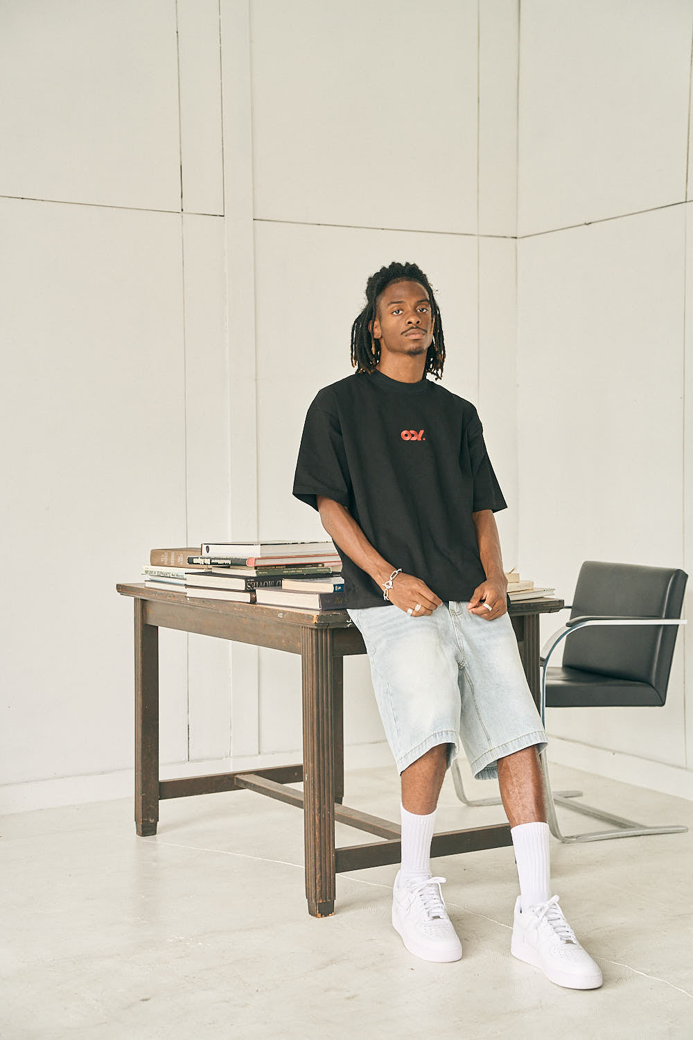 T-shirt Black ODY Tシャツ  黒