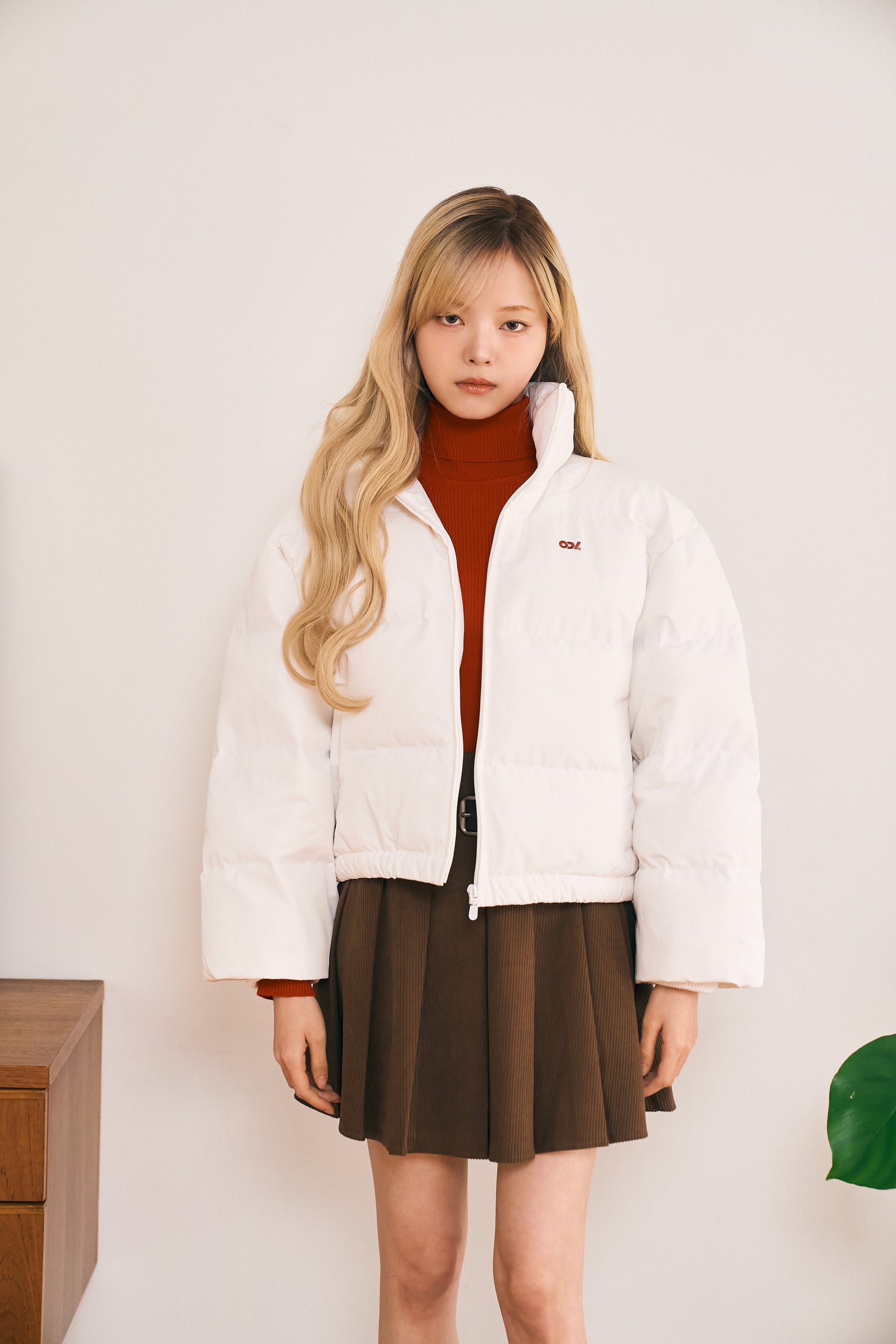 ODY DOWN JACKET（WHITE）