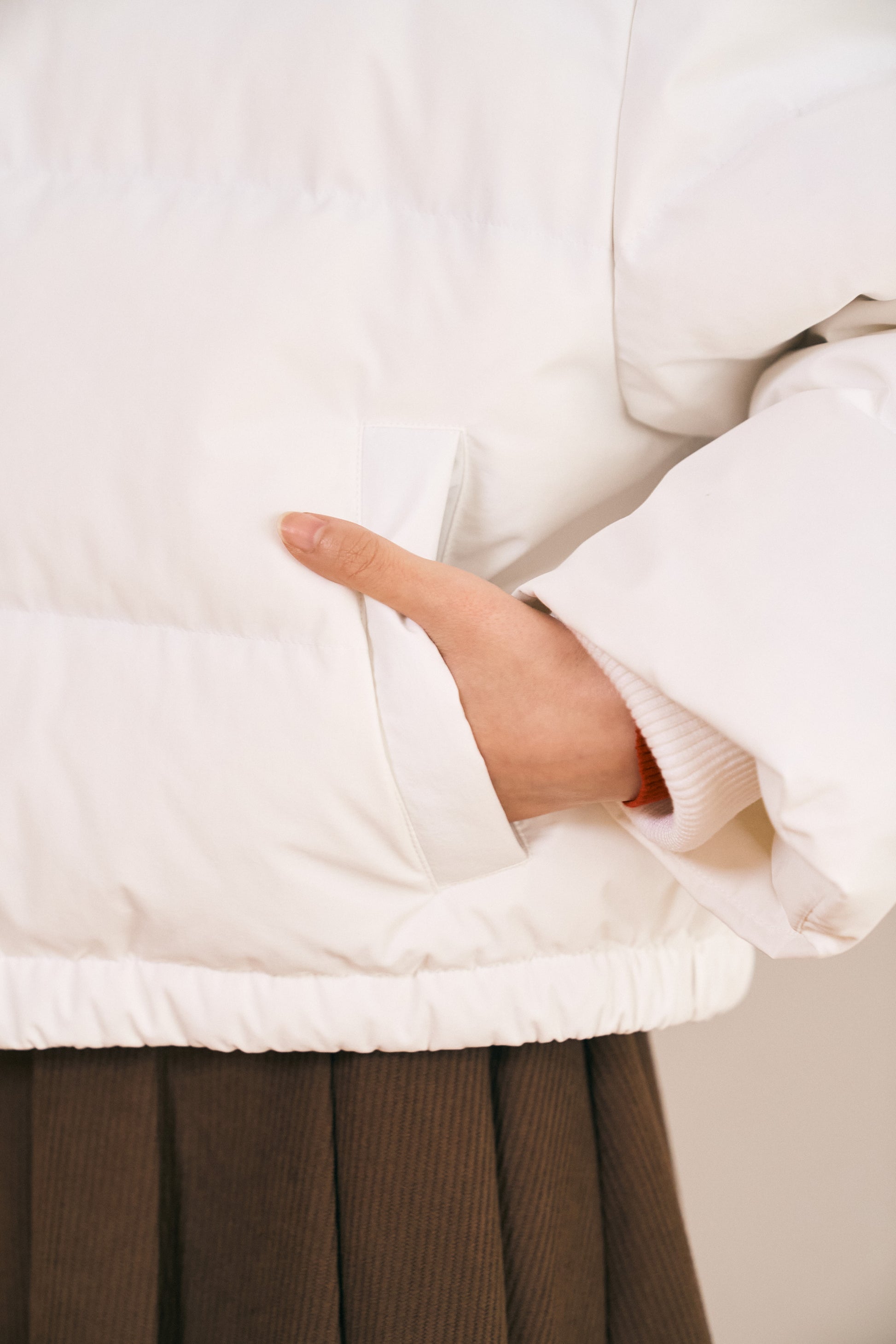 ODY DOWN JACKET（WHITE）