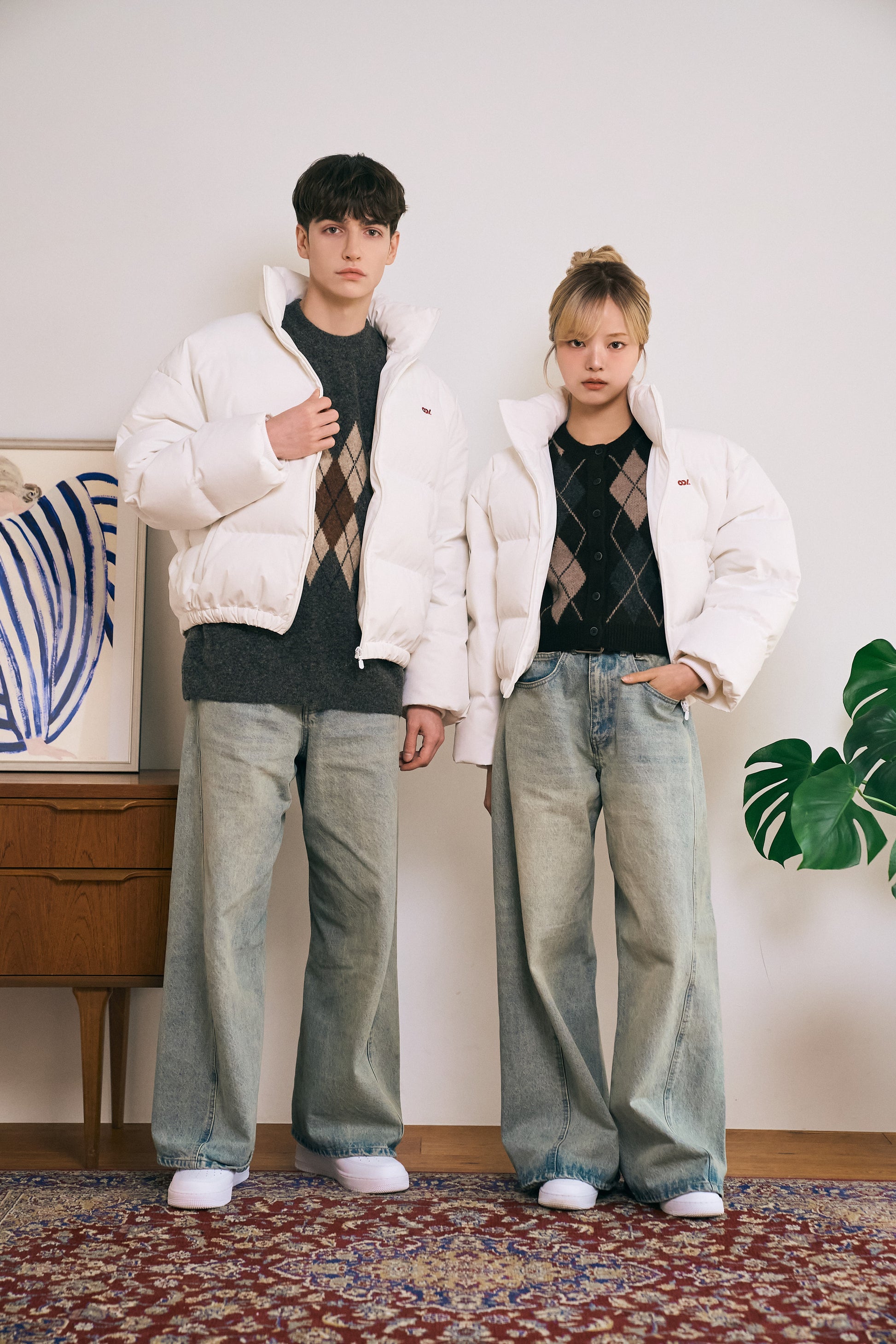 ODY DOWN JACKET（WHITE）